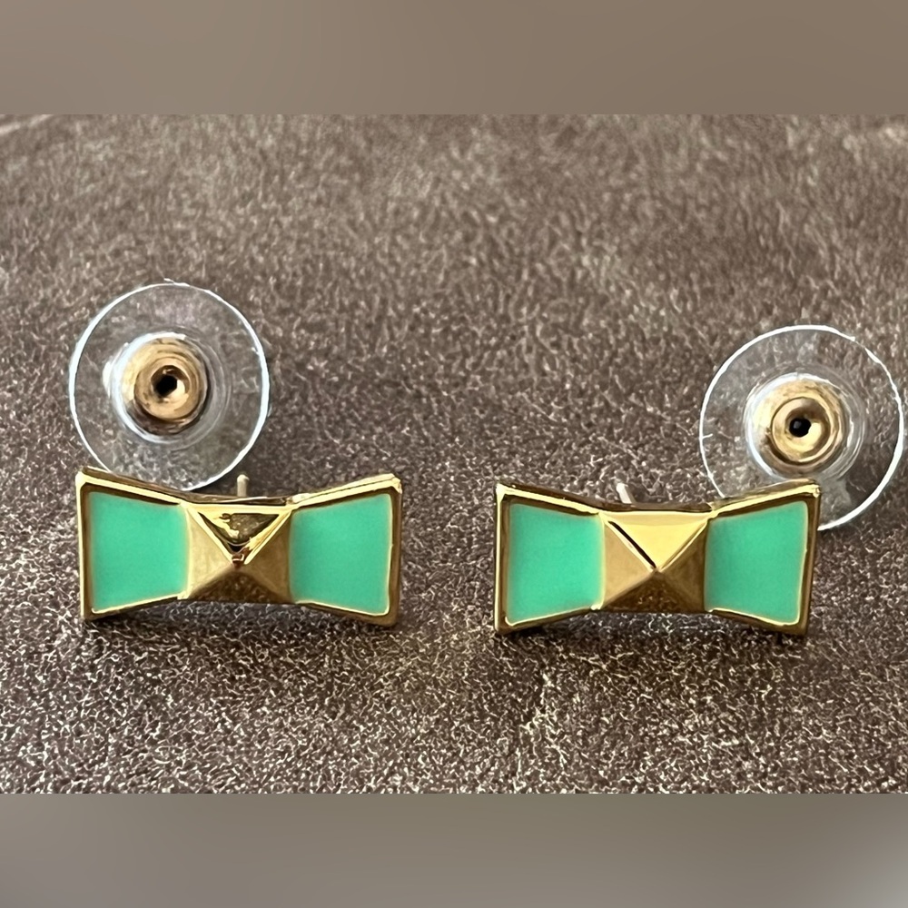 Kate Spade bow earrings. Green and gold
